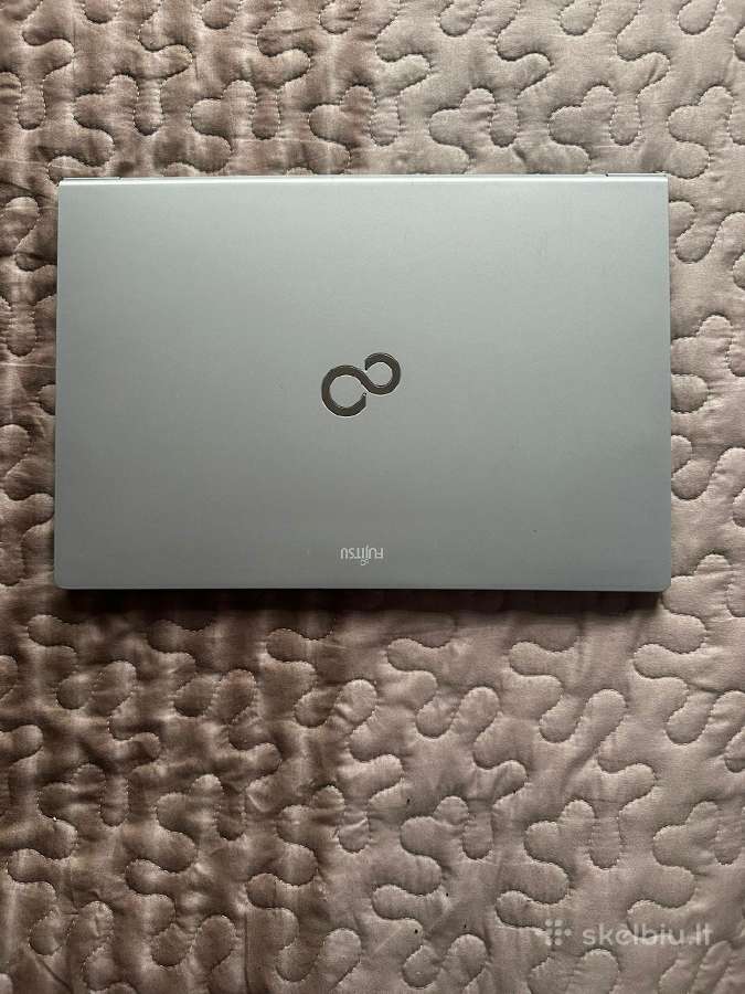 Fujitsu Lifebook U772 2013 skilęs ekranas
