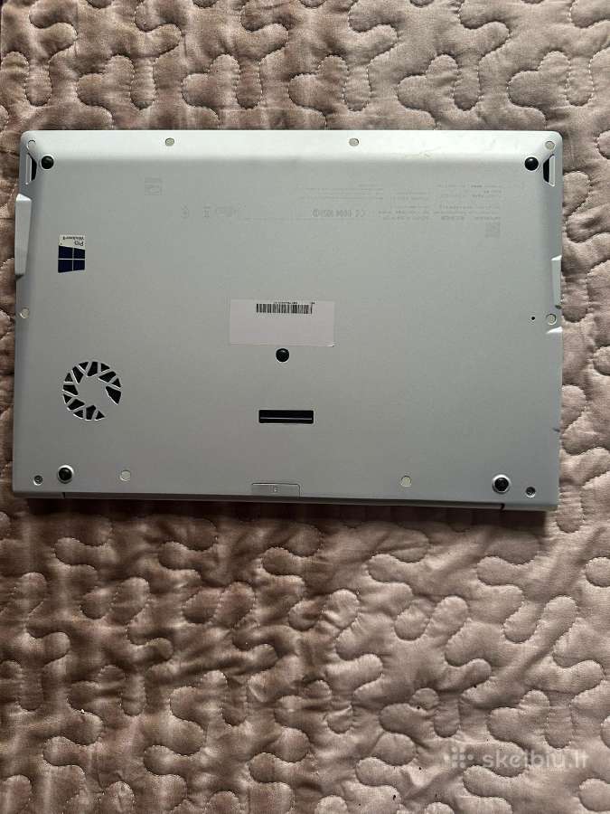 Fujitsu Lifebook U772 2013 skilęs ekranas - nuotraukos Nr. 3