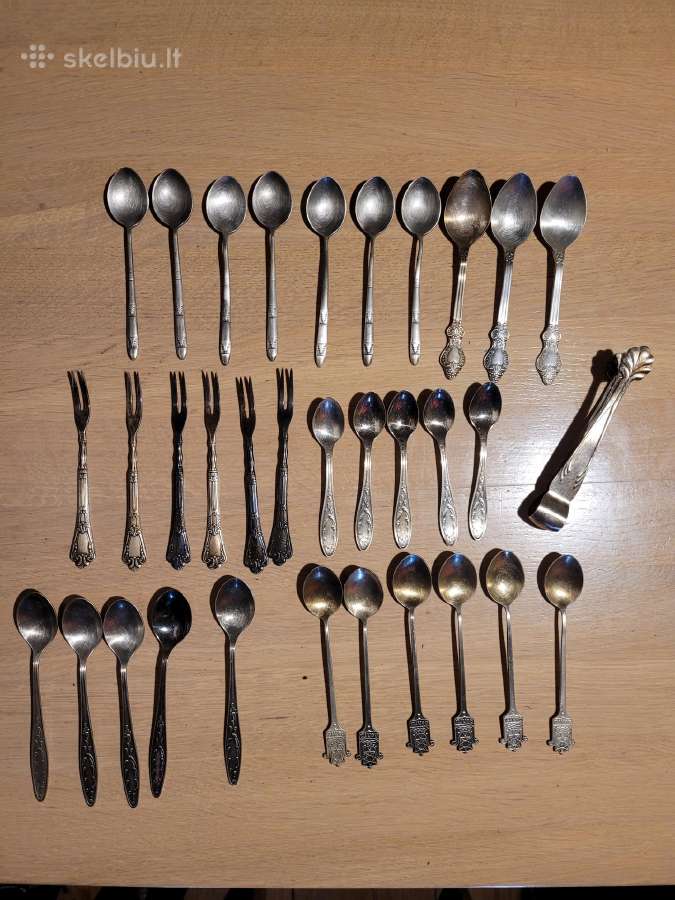 Melchioriniai įrankiai ir taurės
