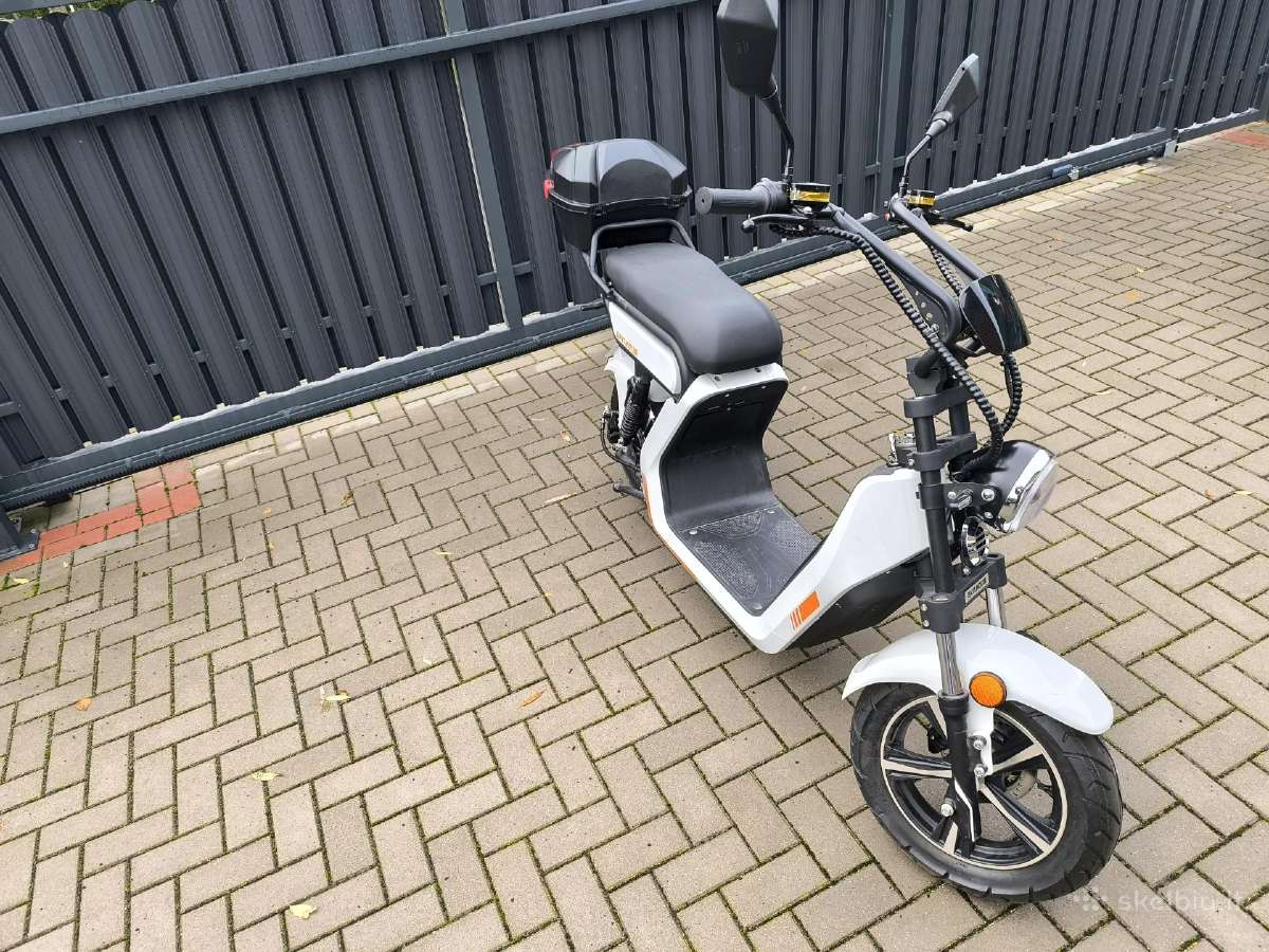 Elektrinis motoroleris E-baldur 1.0a 2000w - nuotraukos Nr. 2