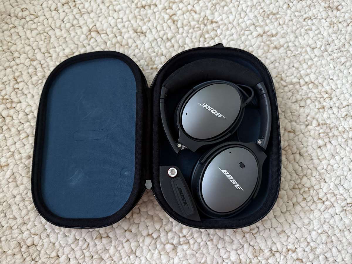 Bose quiet comfort ausines