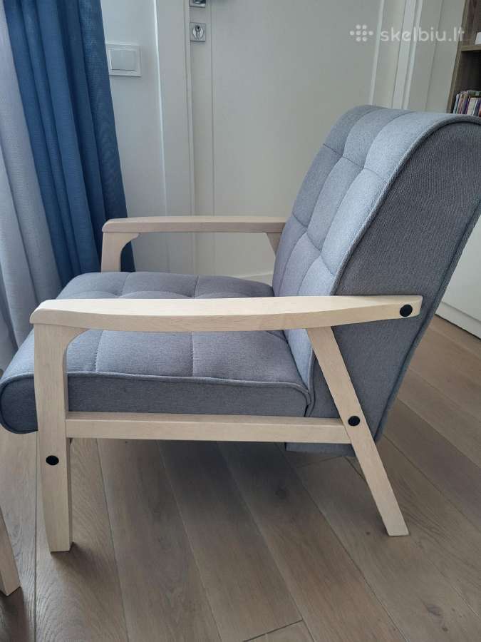 Minimalistinio dizaino foteliai su ąžuoliniu rėmu - nuotraukos Nr. 2