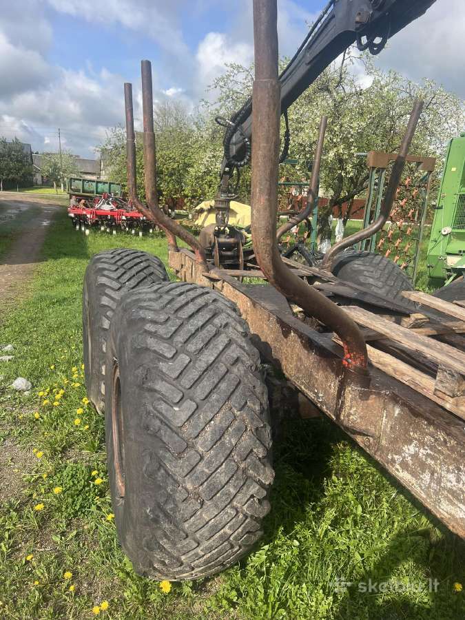 Miško traktorius mtz 952 su priekaba - nuotraukos Nr. 3