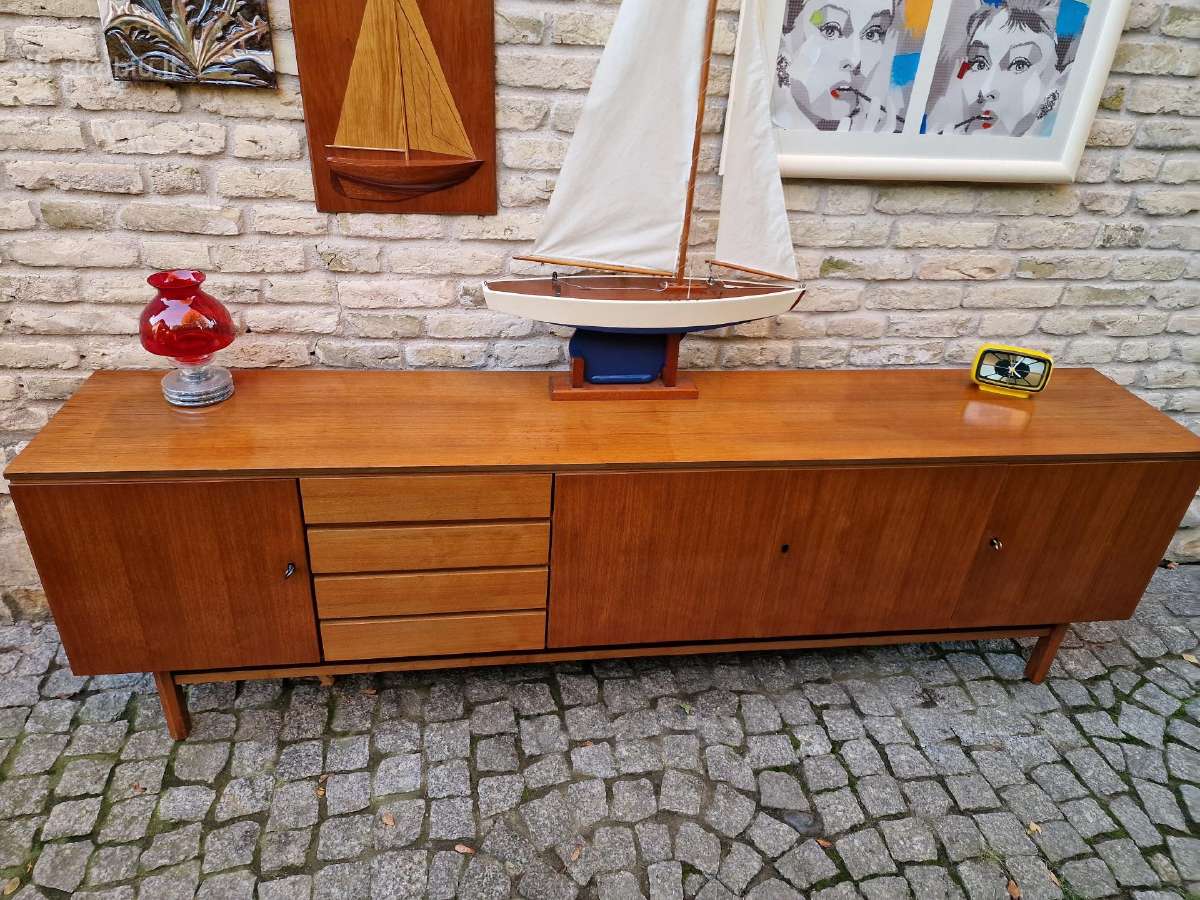 Vintažinė mid century riešutmedžio indauja/komoda - nuotraukos Nr. 4