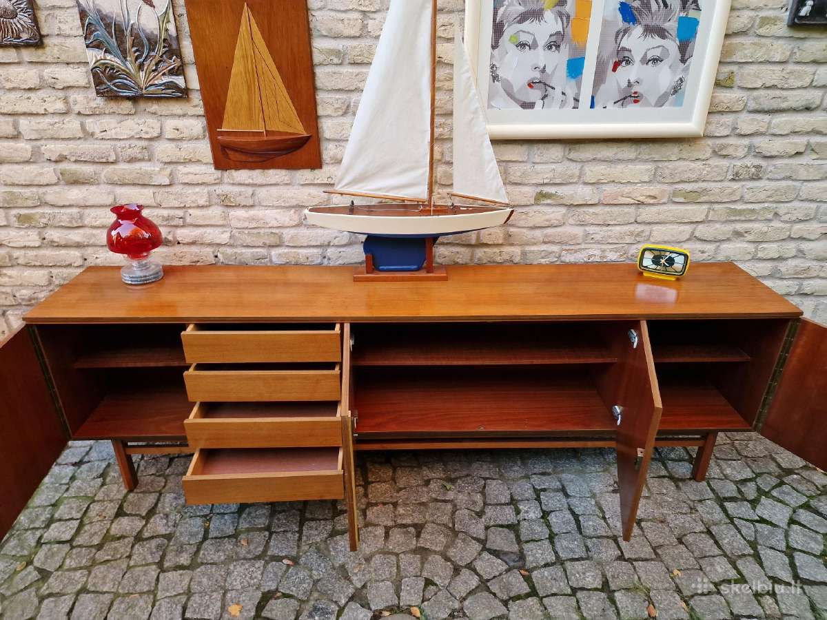 Vintažinė mid century riešutmedžio indauja/komoda - nuotraukos Nr. 16