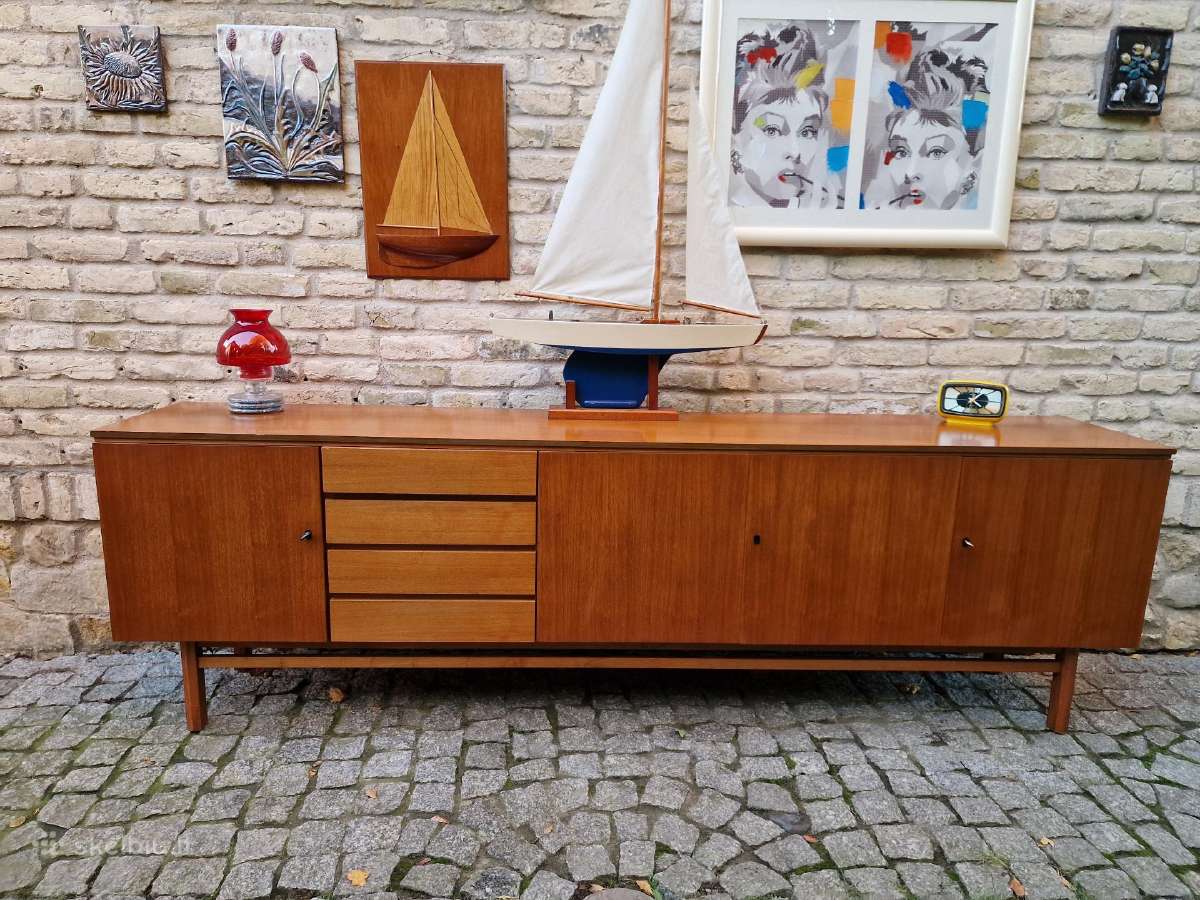 Vintažinė mid century riešutmedžio indauja/komoda - nuotraukos Nr. 24