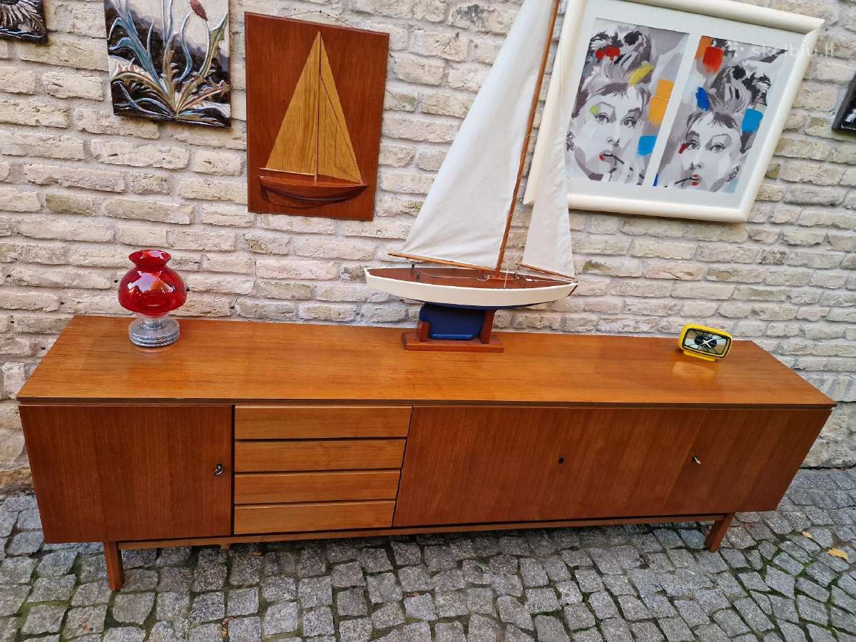 Vintažinė mid century riešutmedžio indauja/komoda - nuotraukos Nr. 25