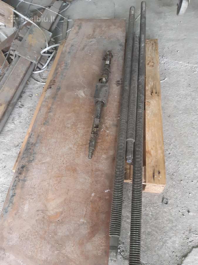 Ektruderio varžtai didelio diametro