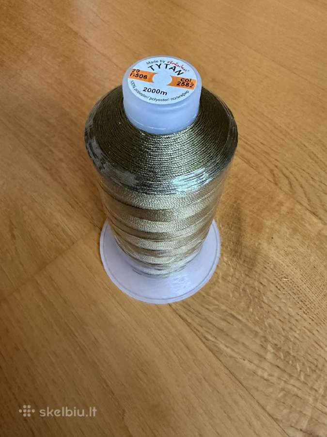 Siūlai Tytan 20 spalva 2582
