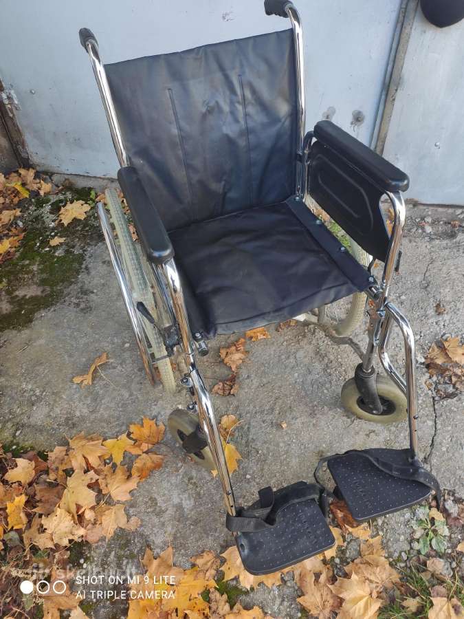 Neigaliojo vežimėlis, sulankstomas