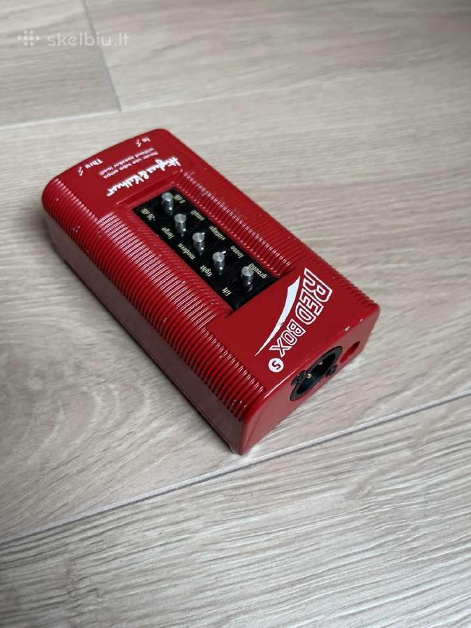 Hughes and Kettner Red Box 5