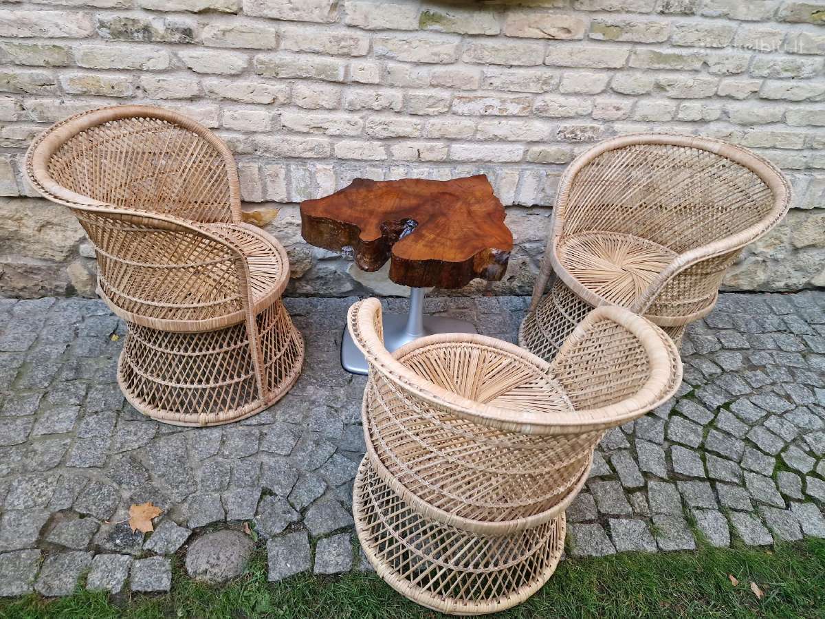 Vintažiniai rankų darbo skelto bambuko krėslai