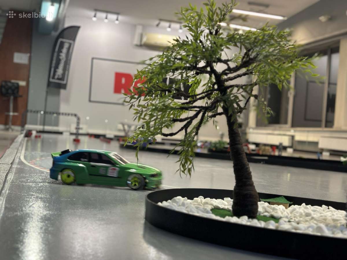 Pasivažinėjimas drift trasoje su RC drift modeliu - nuotraukos Nr. 10