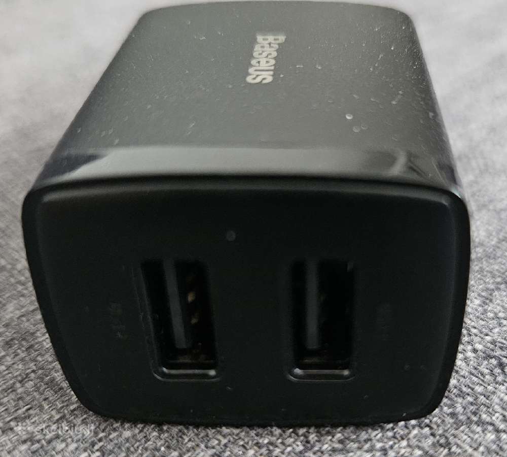 Adapteris Baseus 2 Usb lizdai - nuotraukos Nr. 3