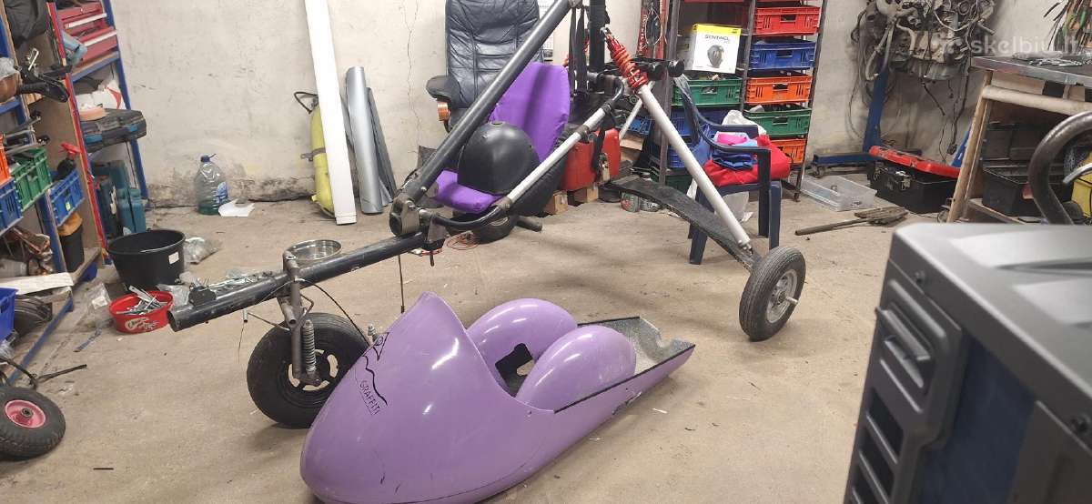 Moto skraidyklė