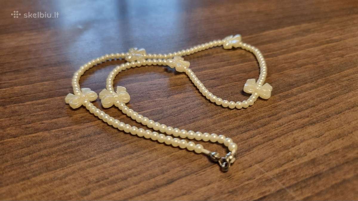 Mieli karoliukai mergaitei su kaspinėliais