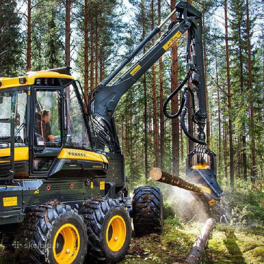 Siūlome darbą medkirtės operatorui