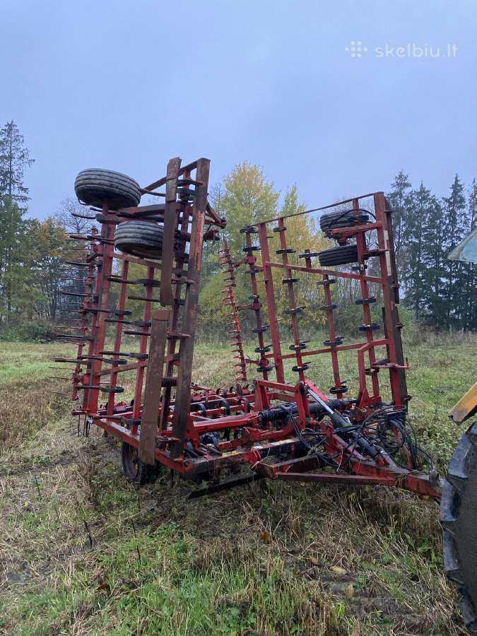 Likviduojamas ūkis – įvairi žemės ūkio technika. - nuotraukos Nr. 12