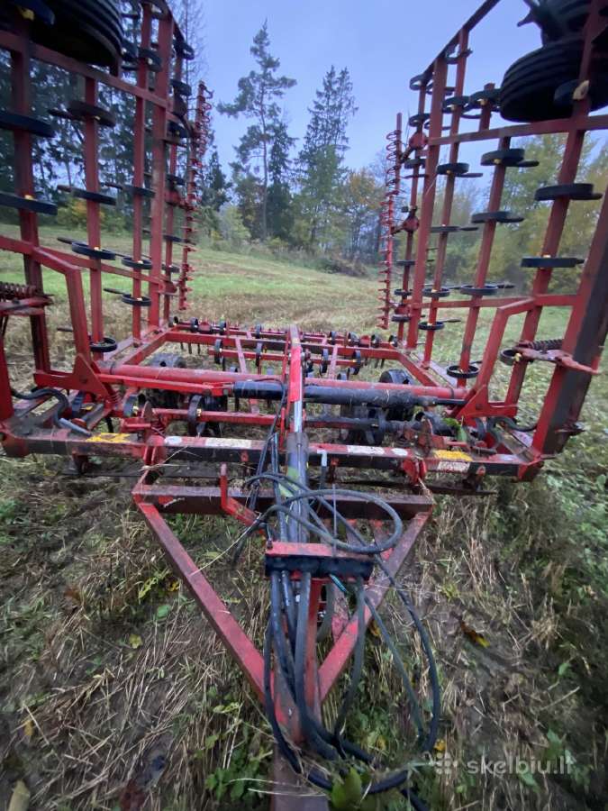 Likviduojamas ūkis – įvairi žemės ūkio technika. - nuotraukos Nr. 13