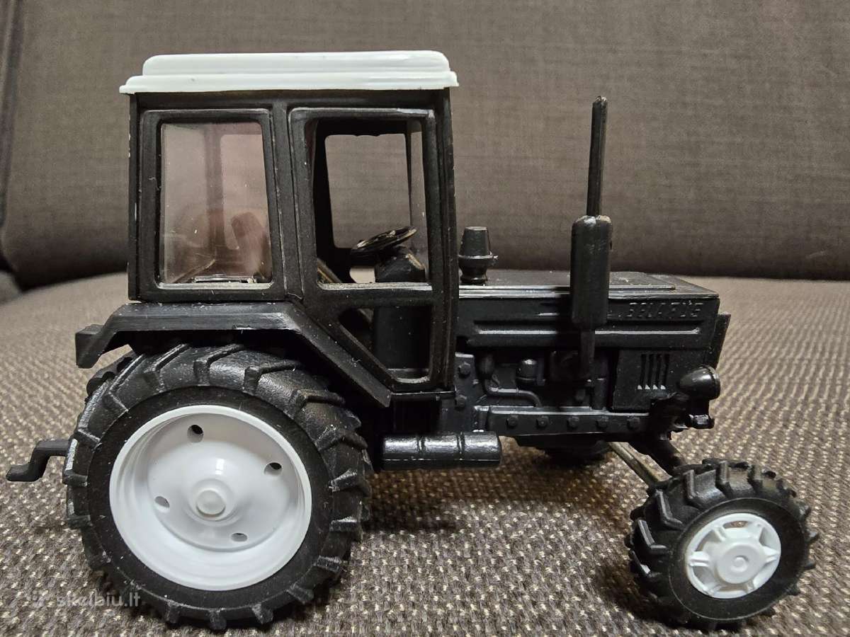 1:43 traktoriaus modeliukas Mtz-82 - nuotraukos Nr. 4