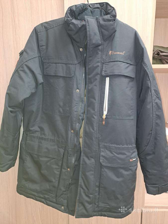 Pinewood outdoor,s d.,šilta ziemine striuke/parka