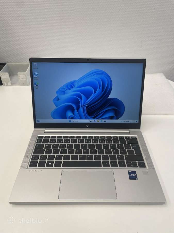 Hp Elitebook 630 G9 i5-1245u 16gb RAM 512 GB SSD