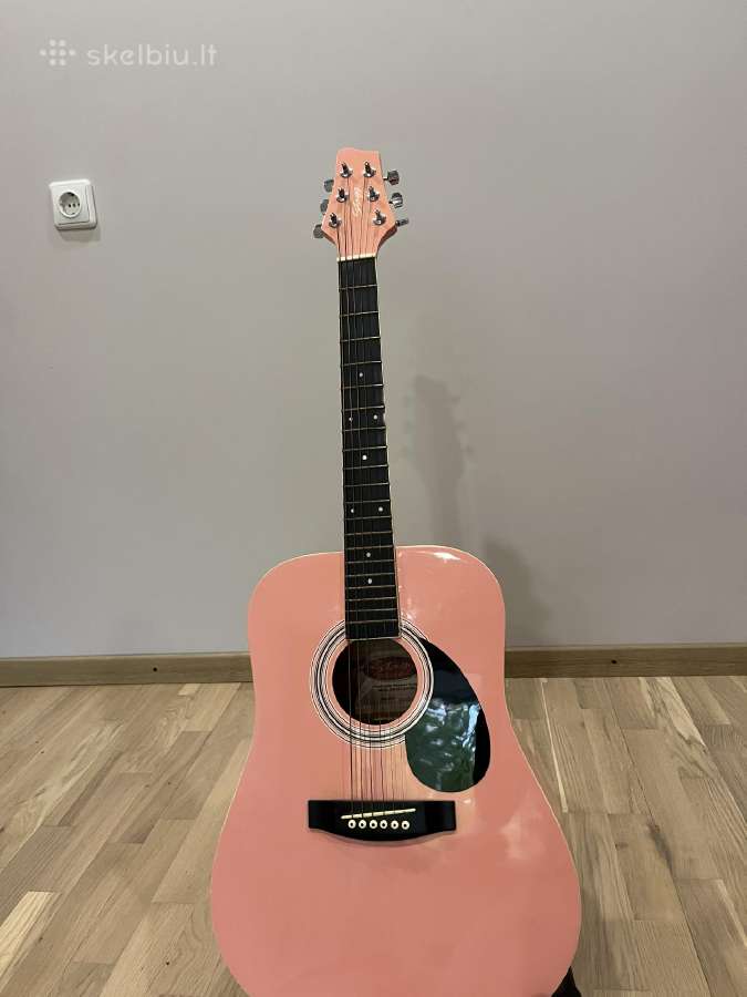 Akustinė gitara Stagg 3/4