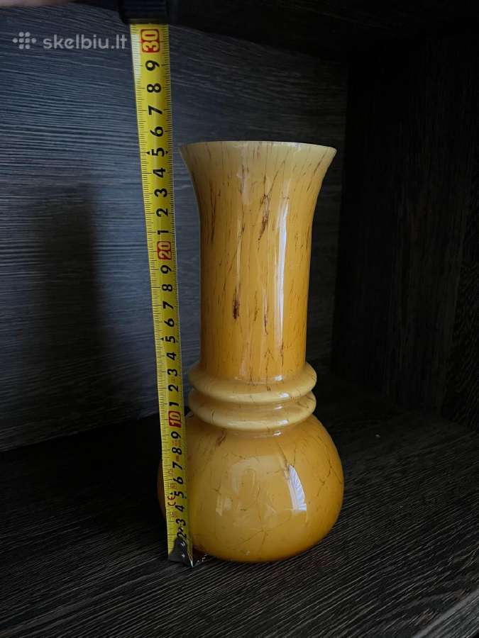 Stiklinė vaza