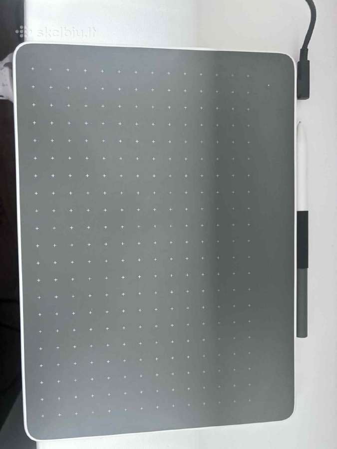 Grafinė planšetė Wacom One M, balta