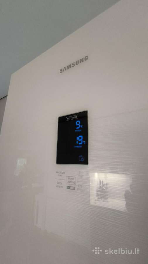 Šaldytuvas šaldiklis Samsung Rb33j3215ww/ef - nuotraukos Nr. 3