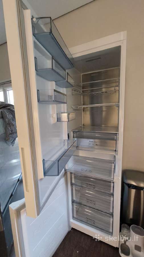 Šaldytuvas šaldiklis Samsung Rb33j3215ww/ef - nuotraukos Nr. 5