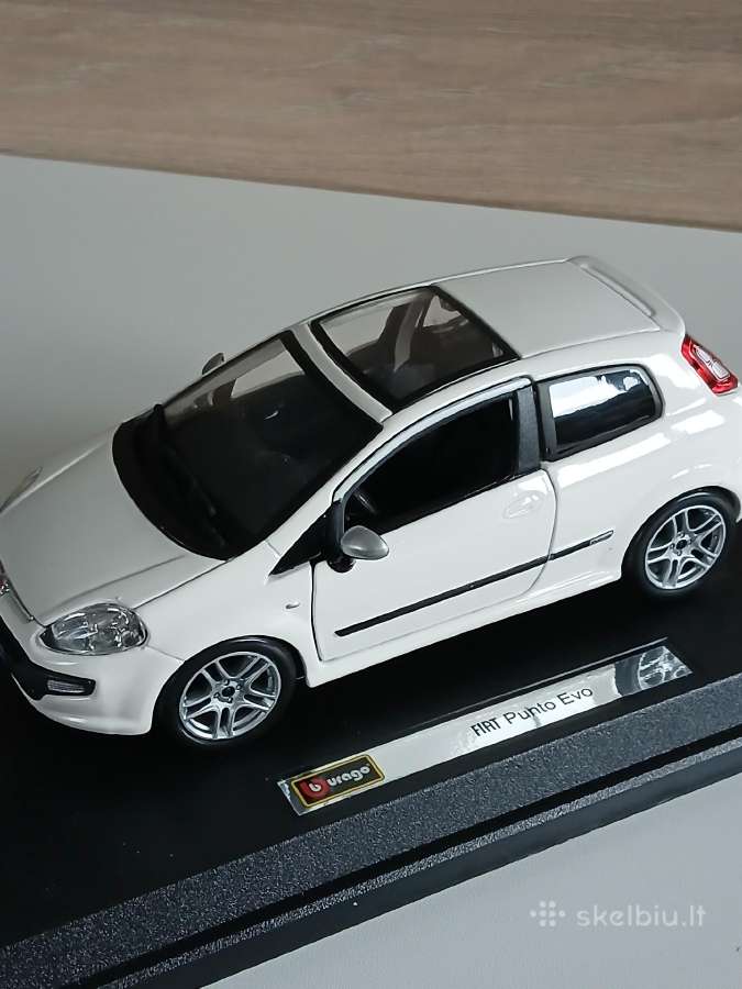 Fiat modeliukai 1:24 - nuotraukos Nr. 7