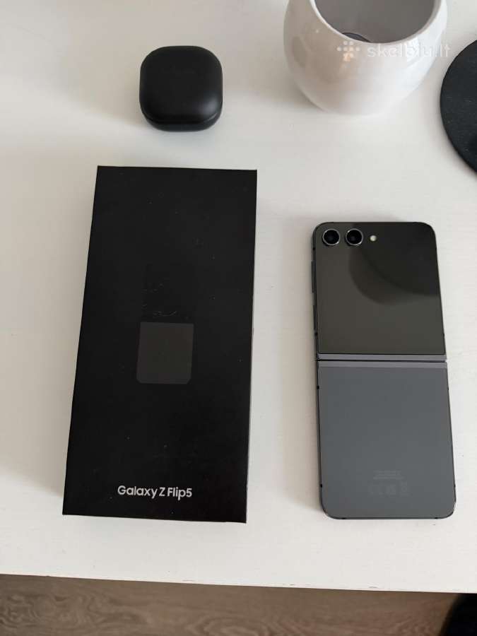 Samsung Galaxy Z Flip 5 512gb + Galaxy Buds Pro 2