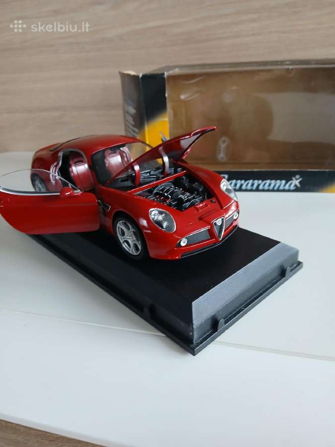 Alfa Romeo modeliukai 1:24 - nuotraukos Nr. 8