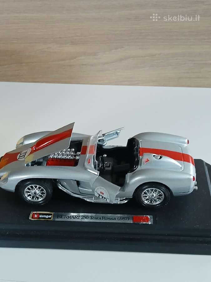 Ferrari250 testa rossa 1957m. 1:24 - nuotraukos Nr. 3