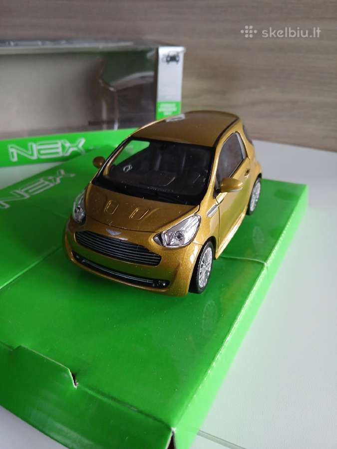 Aston Martin modeliukai 1:24 - nuotraukos Nr. 3