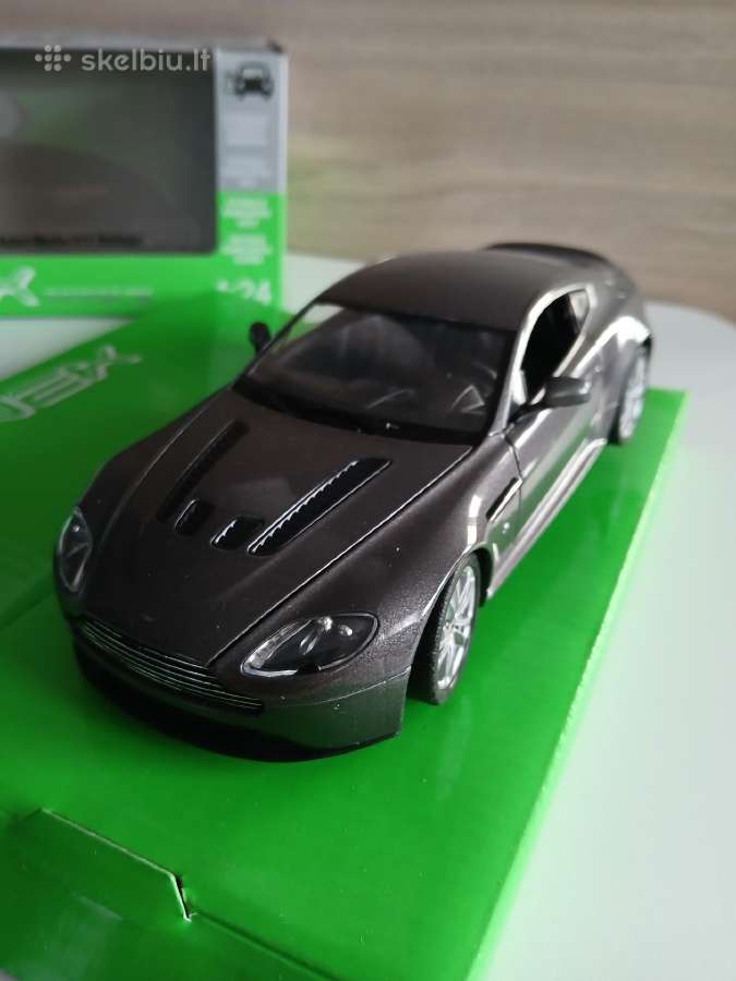 Aston Martin modeliukai 1:24 - nuotraukos Nr. 6