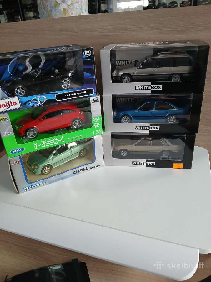 Opel modeliukai1 :24