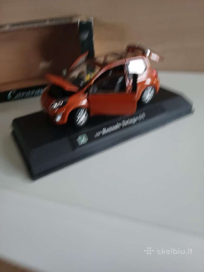 Renault modeliukai 1:24 - nuotraukos Nr. 4