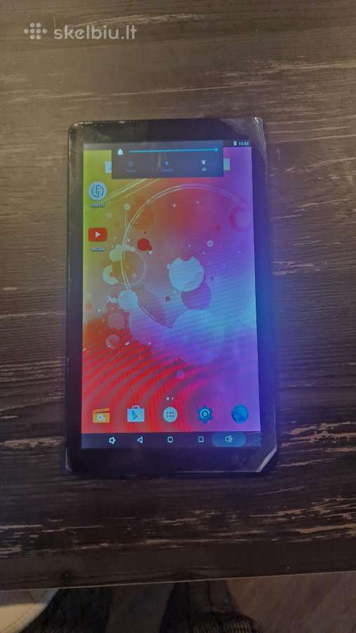 LG options telefonas L9