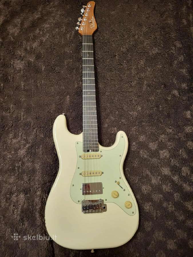 Schecter Nick Johnston Traditional Hss Atomic Snow