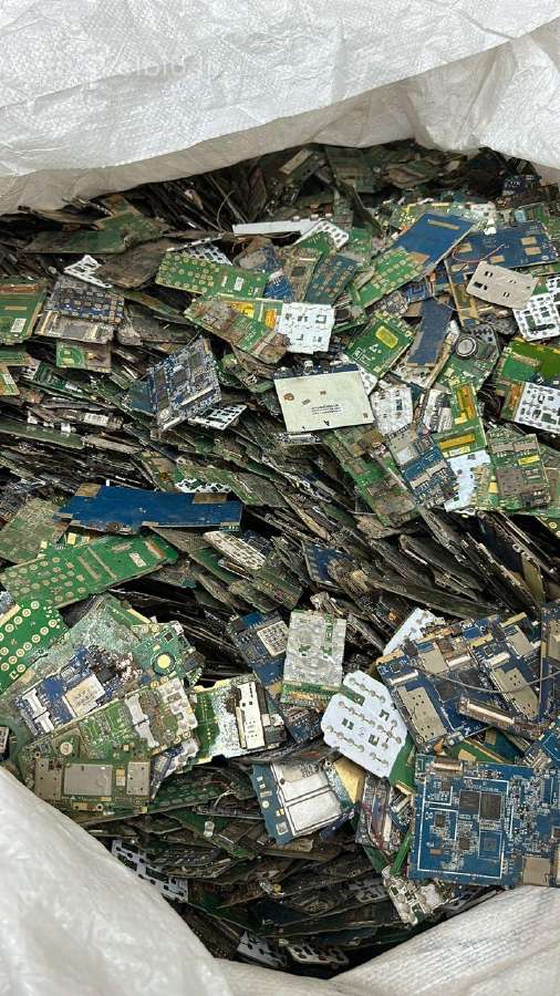 Elektronikos supirkimas dideliais kiekiais - nuotraukos Nr. 12