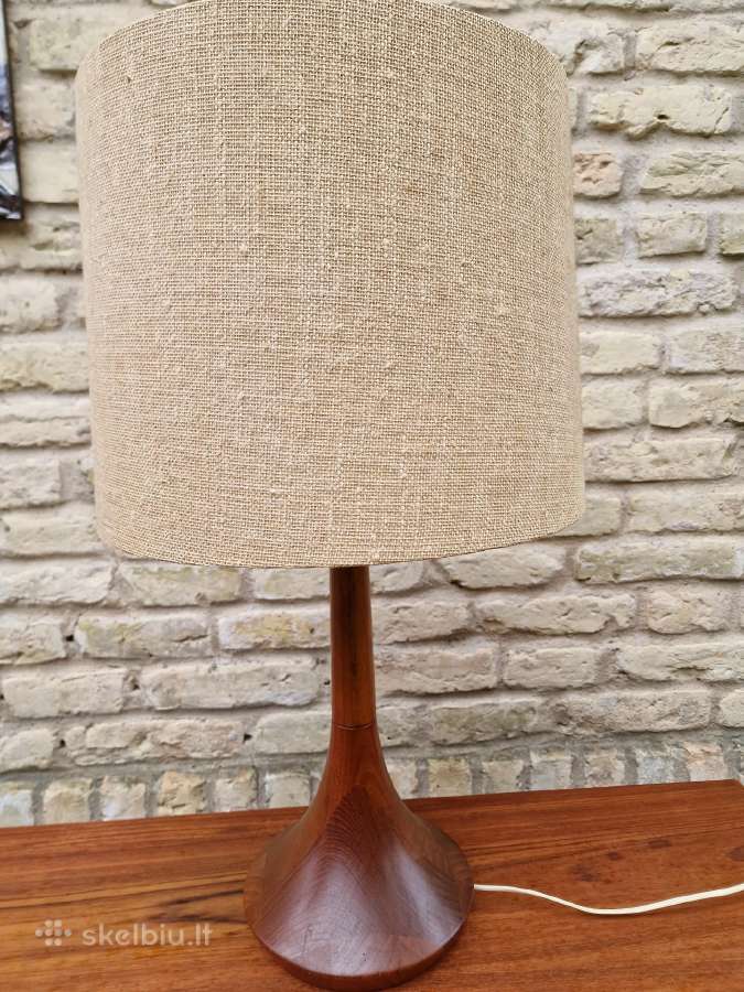 Vintažinė mid century tikmedžio stalinė lempa