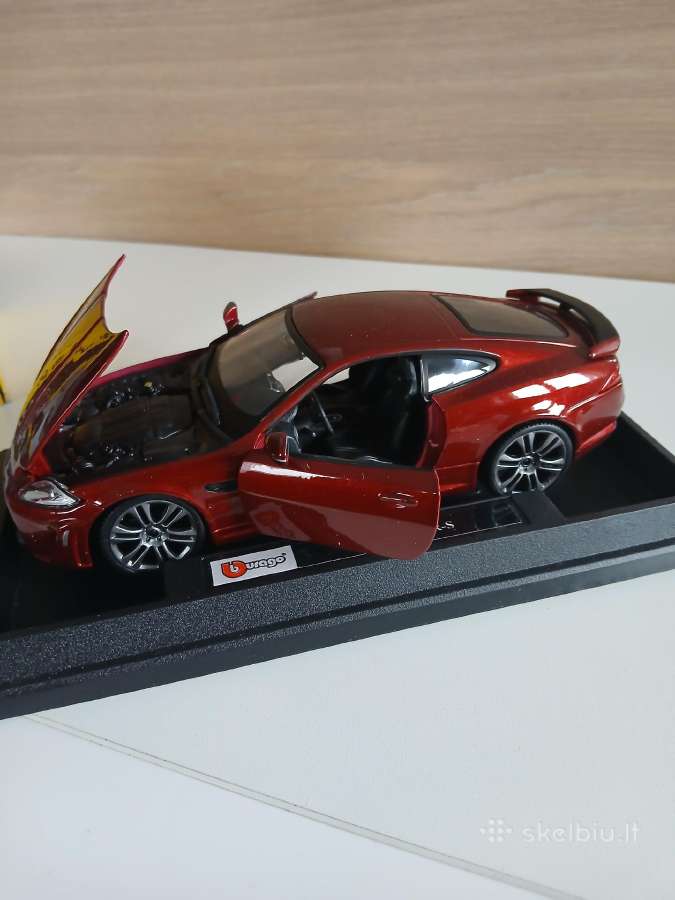 Jaguar xk serijos modeliukai 1:24 - nuotraukos Nr. 10