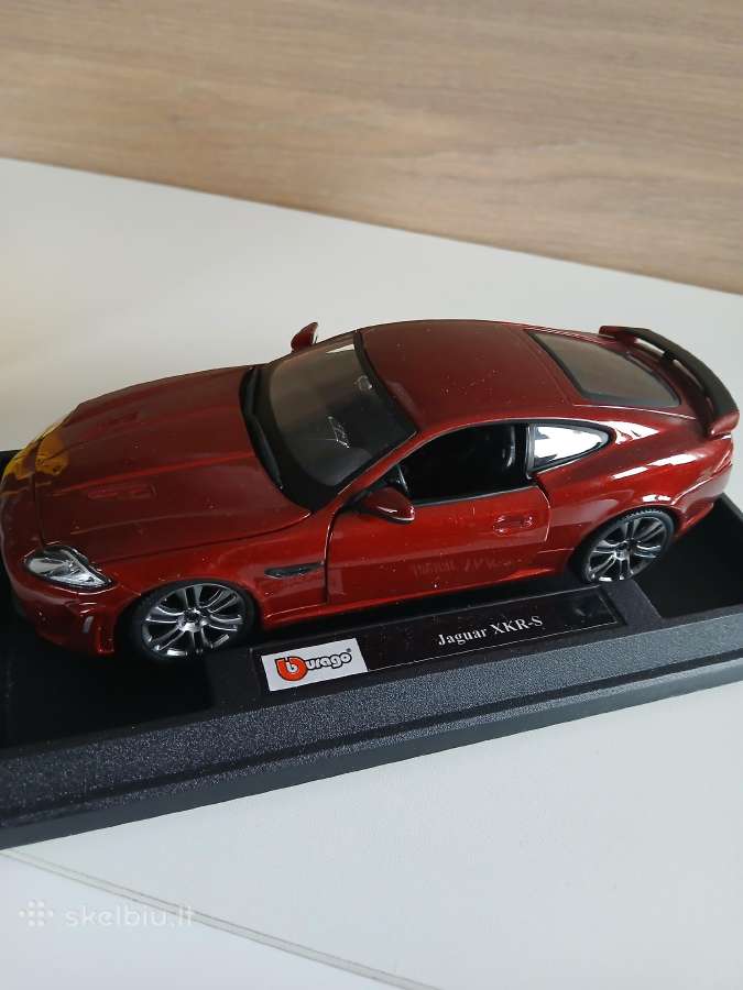 Jaguar xk serijos modeliukai 1:24 - nuotraukos Nr. 11