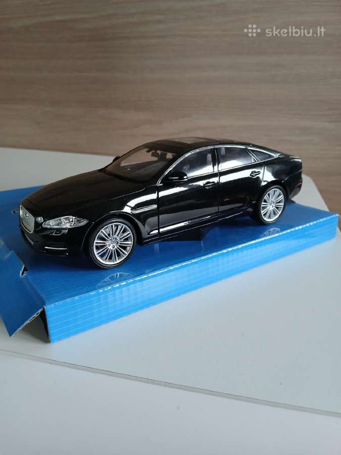 Jaguar modeliukai 1:24 - nuotraukos Nr. 6