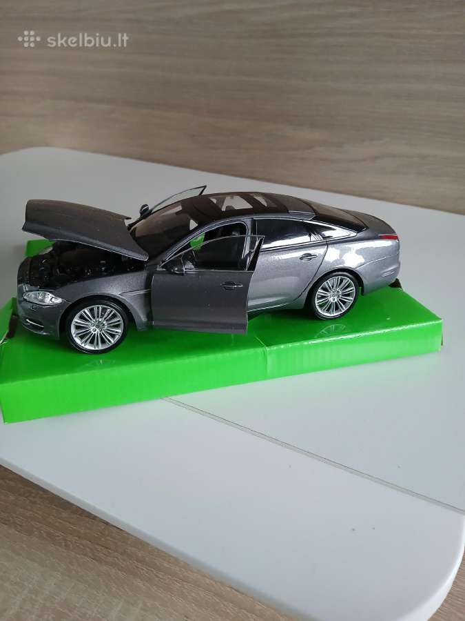Jaguar modeliukai 1:24 - nuotraukos Nr. 7