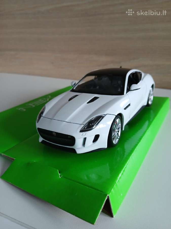 Jaguar modeliukai 1:24 - nuotraukos Nr. 15