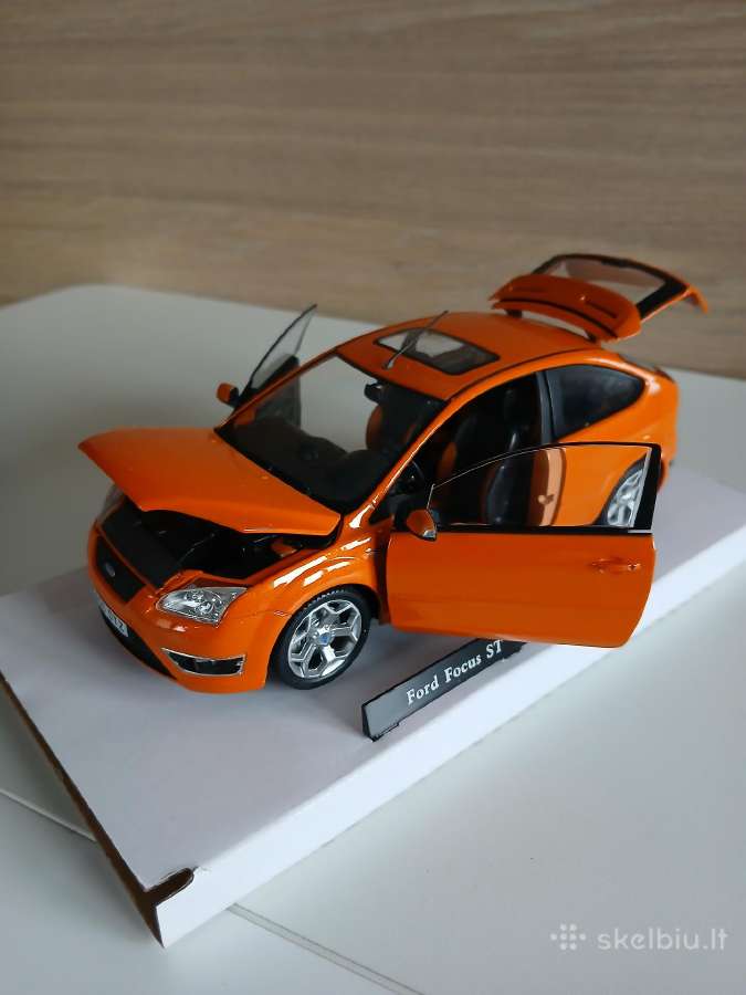 Ford modeliukai 1:24 - nuotraukos Nr. 11