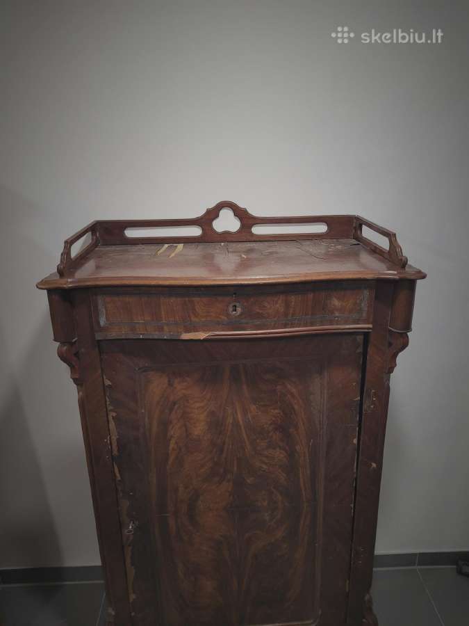 Biedermeier stiliaus komoda